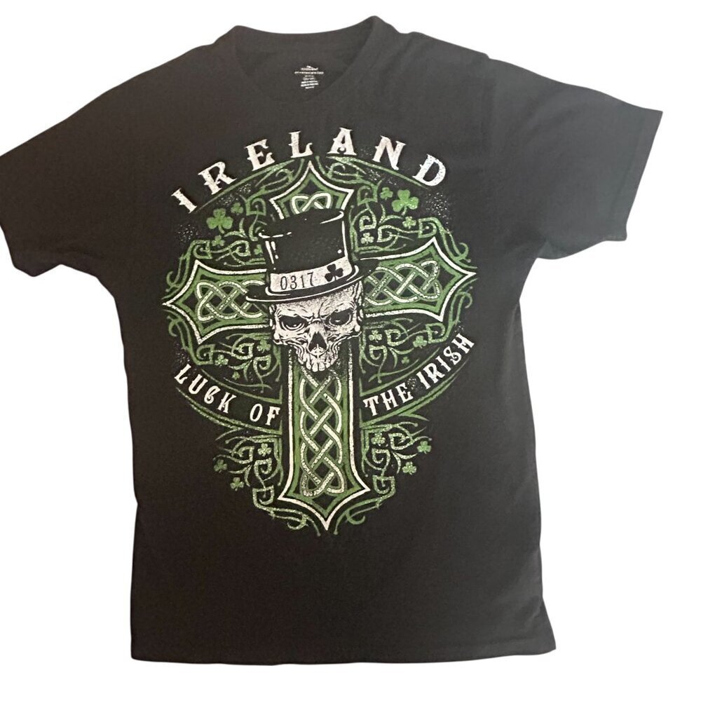 St. Patrick's Day  Ireland Graphic T-shirt Skull Celtic Cross Size Small  i